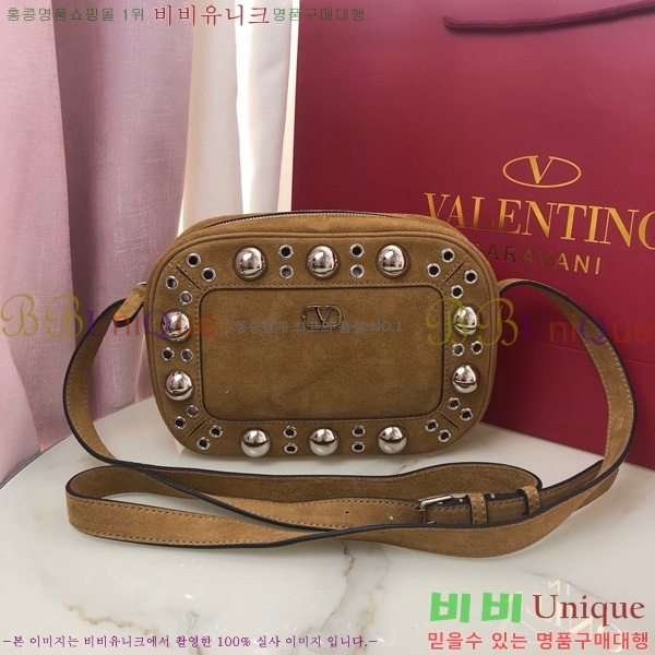 #�߷�Ƽ�� ����ٴ� ����Ʈ �׷��̴� ũ�ν��ٵ� �� 2020-201