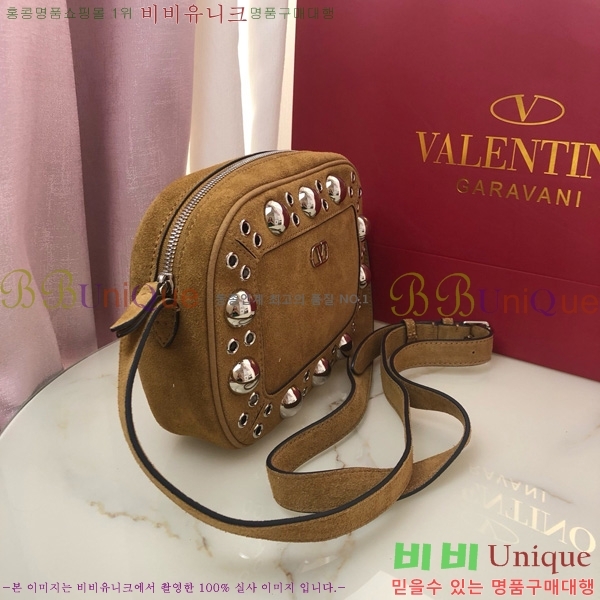 #�߷�Ƽ�� ����ٴ� ����Ʈ �׷��̴� ũ�ν��ٵ� �� 2020-201