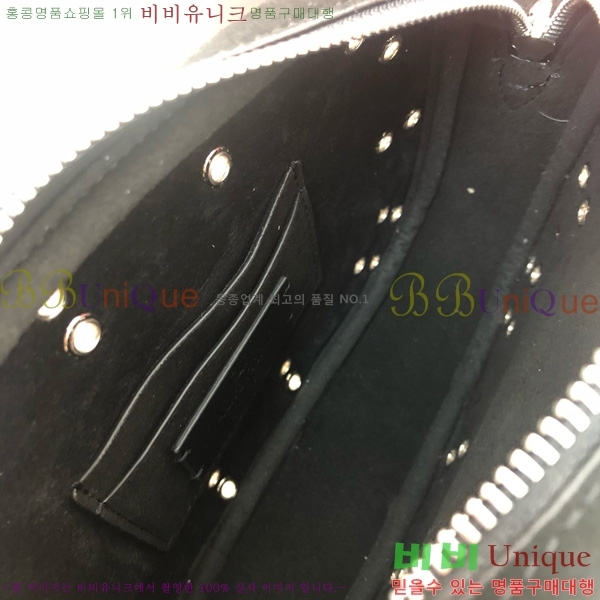 #�߷�Ƽ�� ����ٴ� ����Ʈ �׷��̴� ũ�ν��ٵ� �� 2020-202