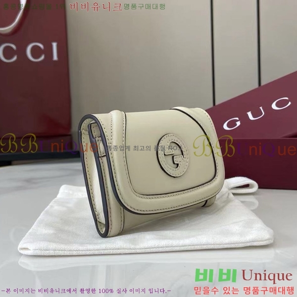 #���� ���е� ī�� ���̽� 818811-103