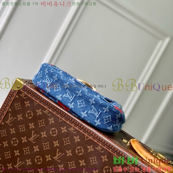 #���̺��� x ����ī�� ���� M13680-101