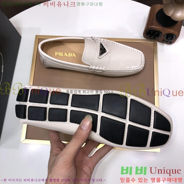 ���� ����� ���� P571868-3