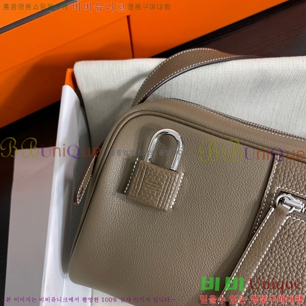 #�����޽� Nouveau On Boby ����� HE4224062-1 Ŭ������