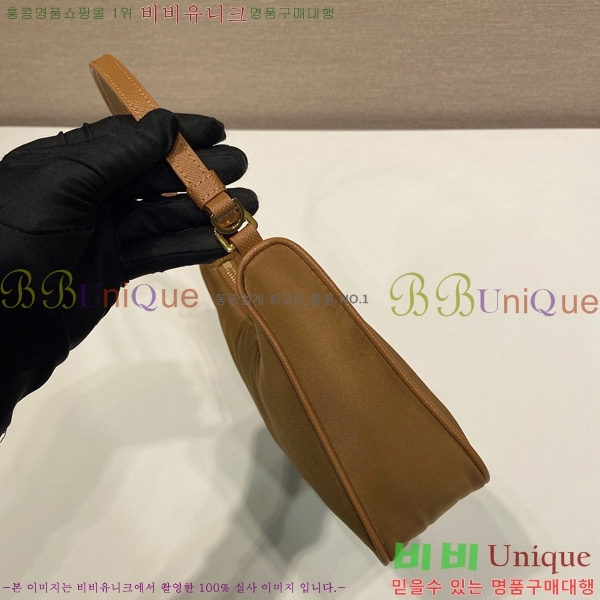 #����� ������� 2005 ���ǾƳ� Ʈ���� �����Ϸ� ȣ���� 1N204M-101