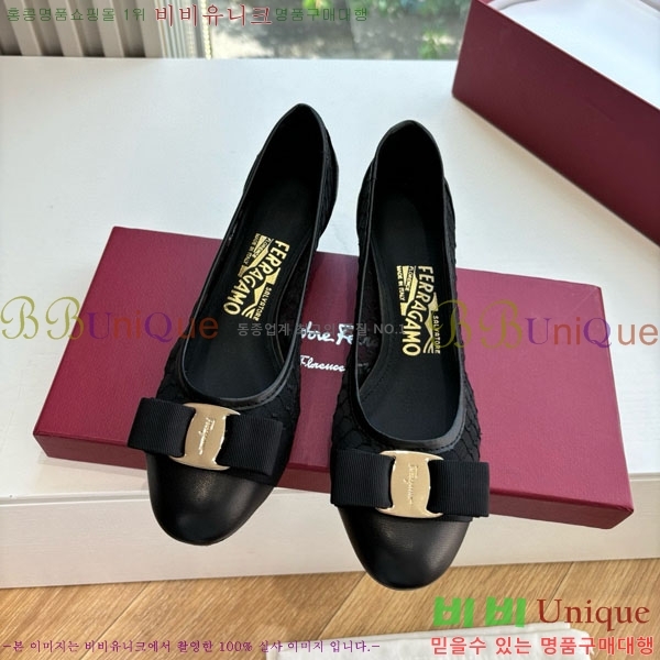 ��󰡸� �÷����� F2566603-2