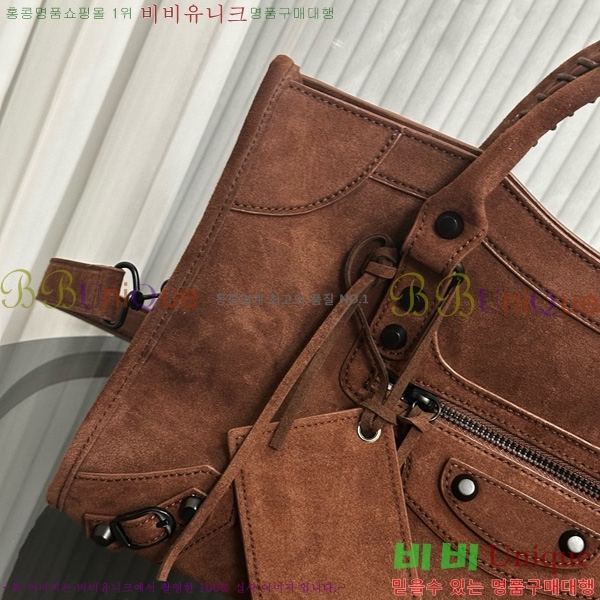 #�߷��þư� �� ��Ƽ �� ���� 8114422-103