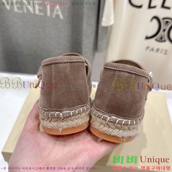 ���� ���ڷ� ��ġ�ڸ� �÷����� 3BC77705