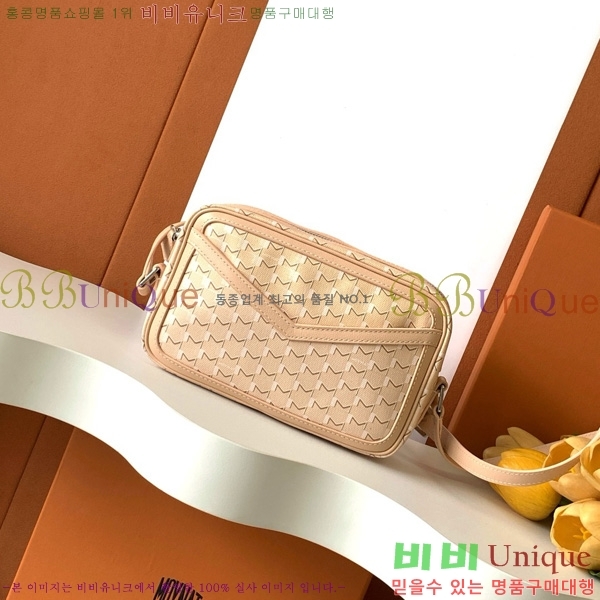 #���̳� ī�޶�� M8018-103