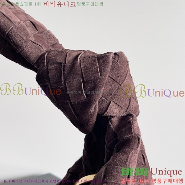 #���װ� ����Ÿ ��Ʋ ���� 600261-301