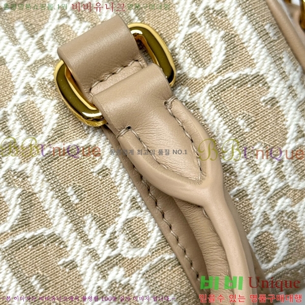 #��� �׷�� 17 ���� �� M2348-1001