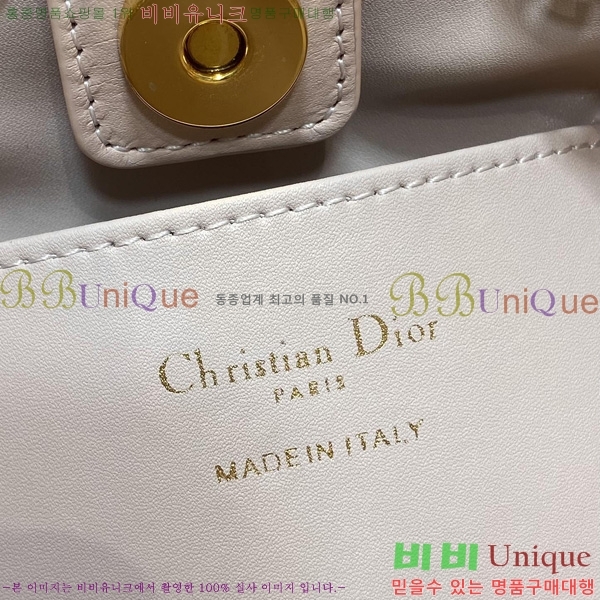 #��� Caro ���� ��Ƽĳ�� ü�� ���� M00531-3