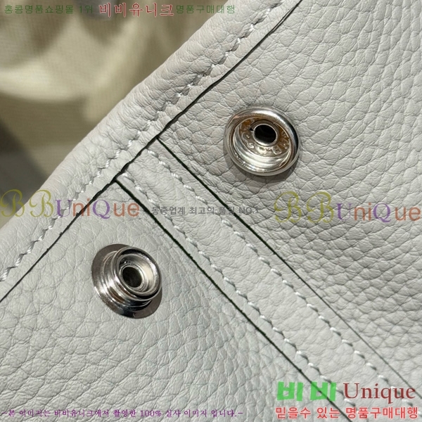 #�����޽� ������Ƽ �̴� 23cm HE886910-106