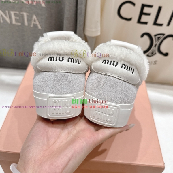 ���� �̿�*�� �þ �� ����Ŀ�� 31MU2510915-5