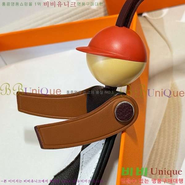 �����޽� Jockey Charm ���� HE4523806-1