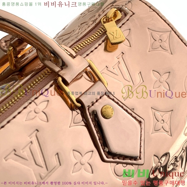 #���̺��� ���ǵ� �ݵѸ��� 25 M26497-101