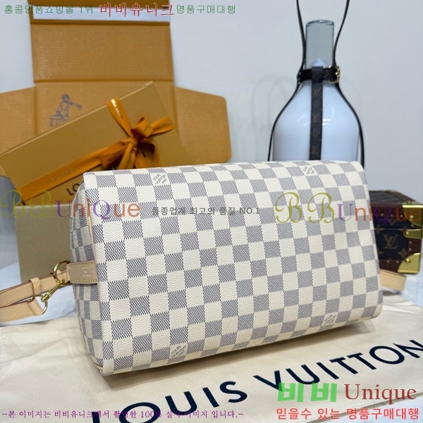 #���̺��� ���ǵ� �ݵѸ��� 30 ��Ʈ�� M40952-101