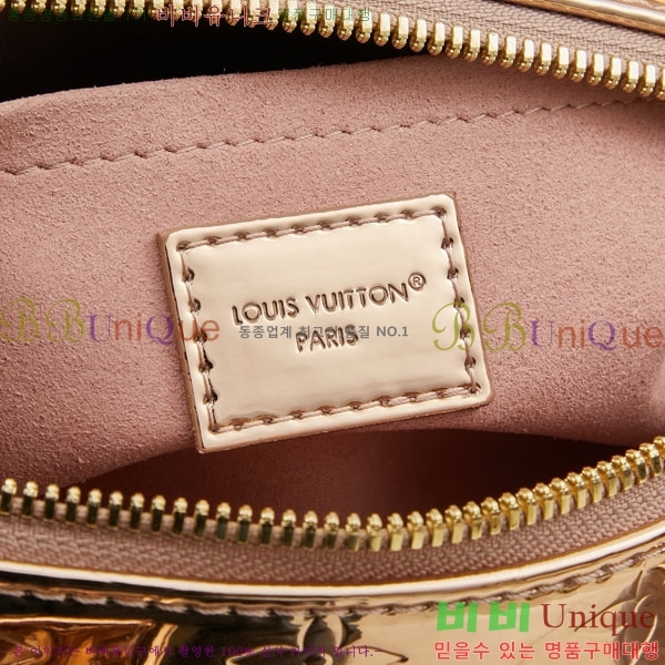 ���̺��� ���ǵ� �ݵѸ��� 25 M26497