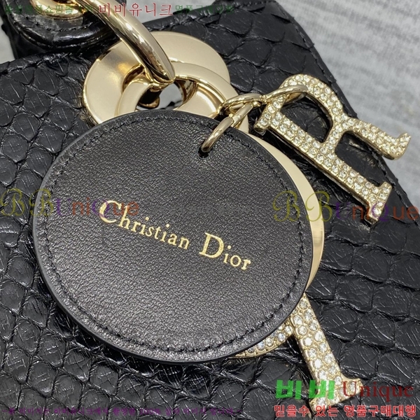 #��� ���̵�� ���� M0531-706