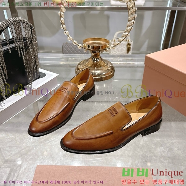 ���� �̿�̿� ���� 32MU902400-1