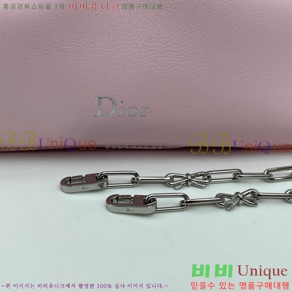 #��� ����� ���� M0715-124