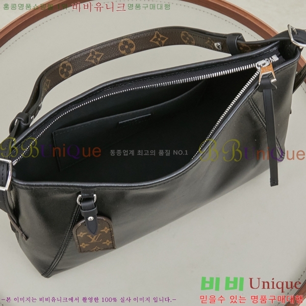 ���̺��� ĳ���� �̽�Ʈ ����Ʈ M28160-1