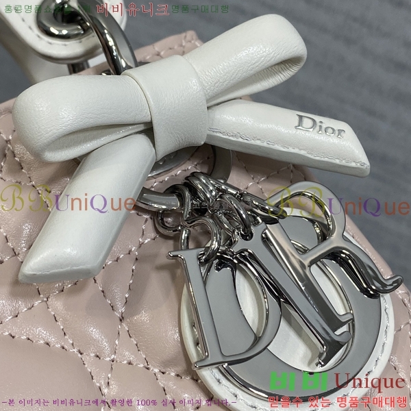 #��� ���̵� ��� ü�� �� �̴� M0505-602