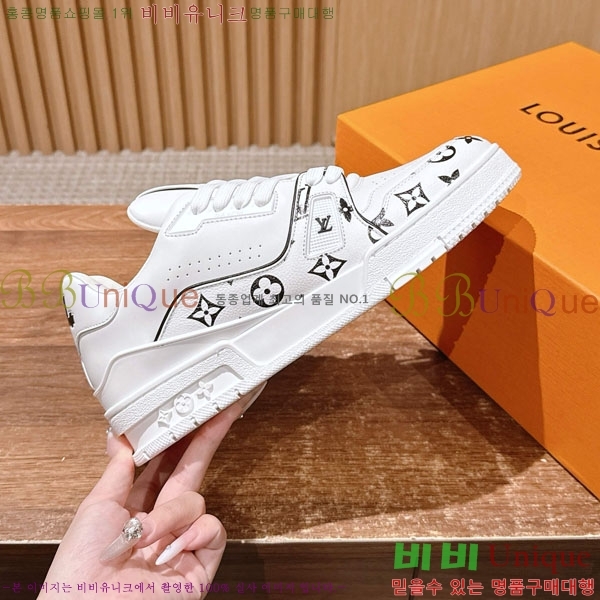 �������� LV Ʈ���̳� ����Ŀ�� LV5116602-7