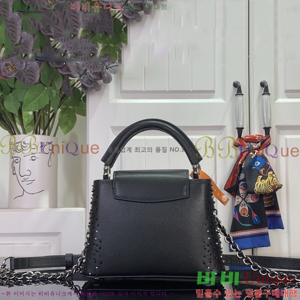 #���� ���� ��Ʈ�� īǶ�� �̴� M12977-101