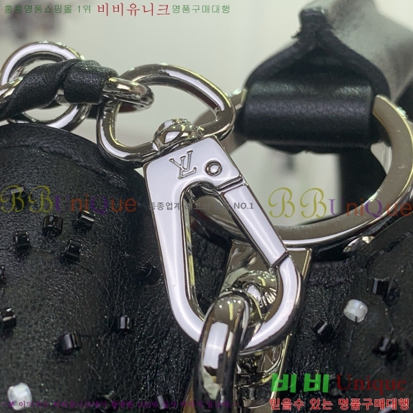 #���� ���� ��Ʈ�� īǶ�� �̴� M12977-101