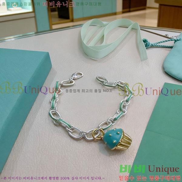 �������� Ƽ�Ĵ� ���� TF245789-3