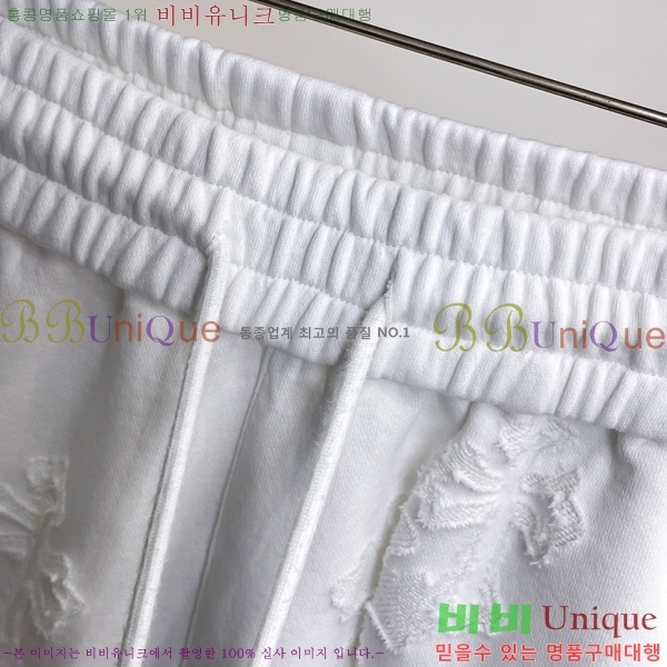 ���� ũ������ �ݹ��� CH4183816-2