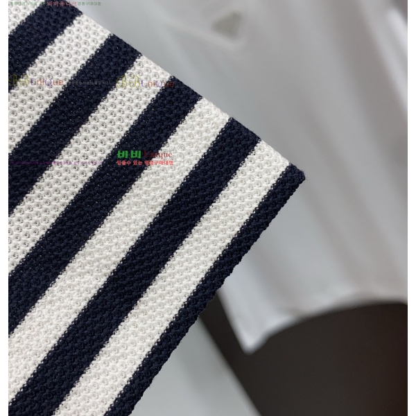 ���� ���ڷ� ��ġ�ڸ� ���� Ƽ���� BC72590-1