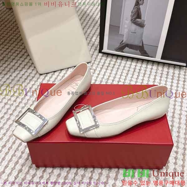 ������*�� �÷����� RV272601