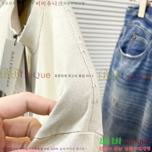 �������� �߷��þư� ���� Ƽ���� BA245539-2