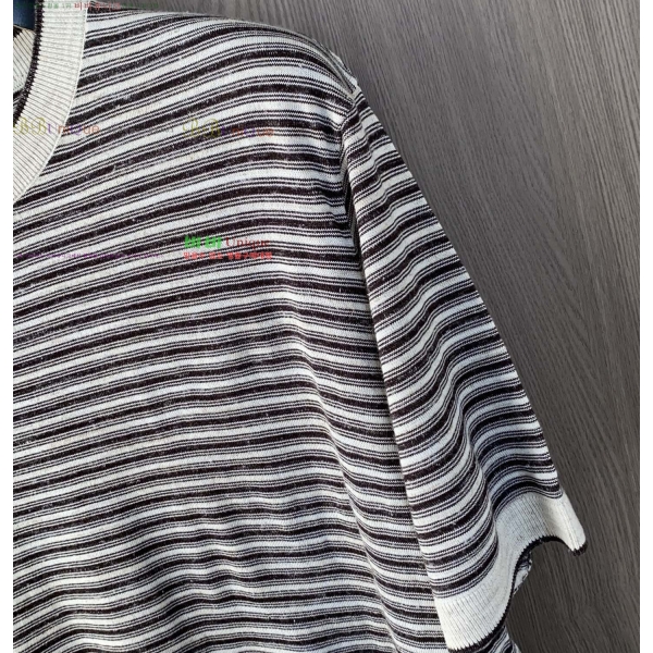 ���� ���ڷ� ��ġ�ڸ� ���� Ƽ���� BC635274