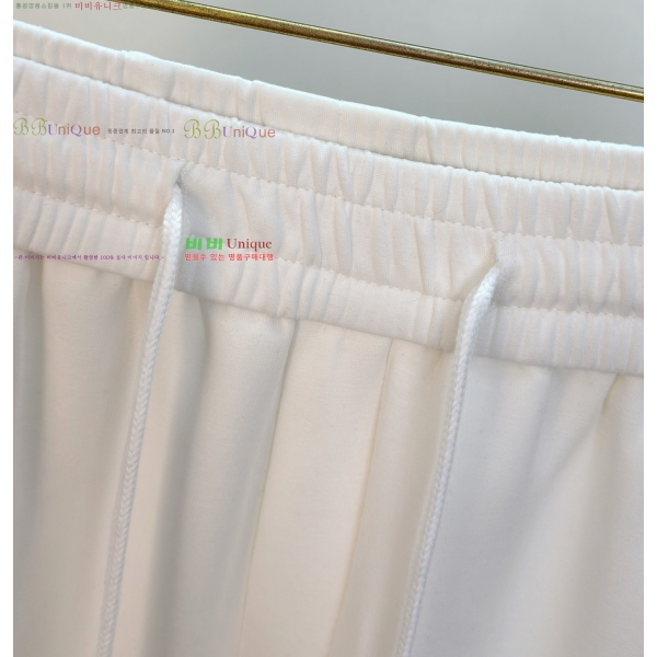 ���� ���� ���� G173548-2