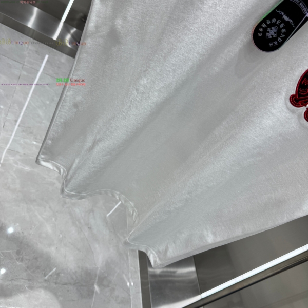 ���� ũ������ ���� Ƽ���� CH875352-4