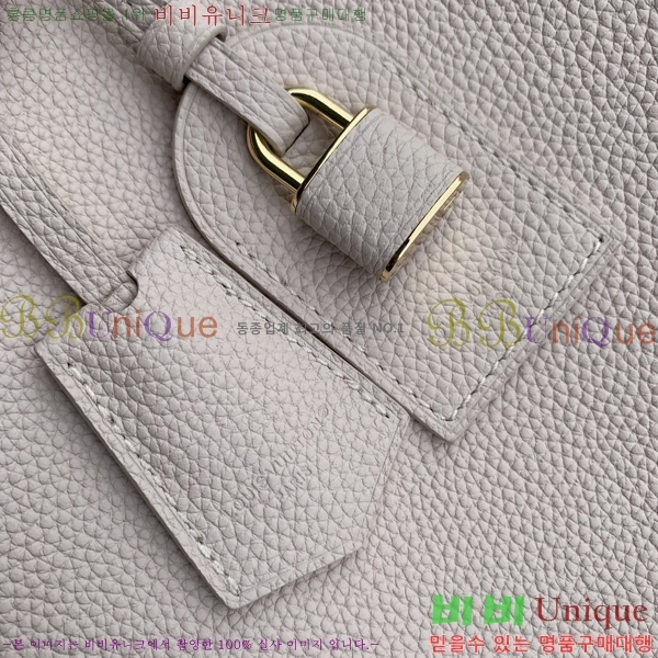 #����*�� īǶ�� M26259-104