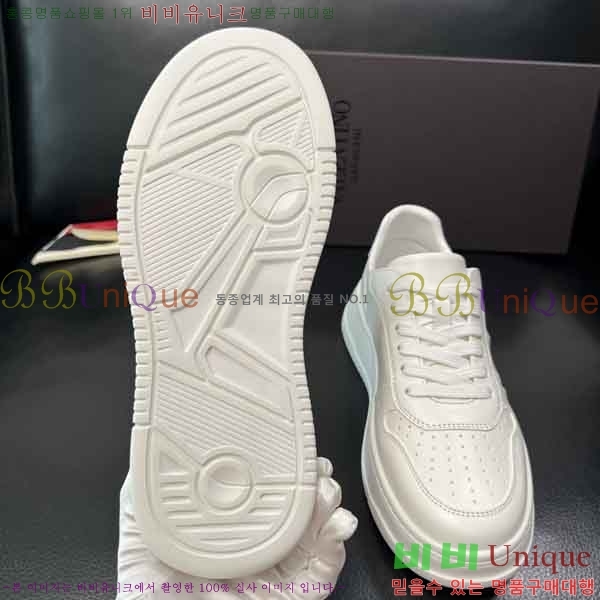 ���� �߷�Ƽ�� ����Ŀ�� V55041111