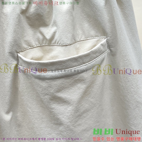 ���� ���ڷ� ��ġ�ڸ� �ݹ��� BC75669-1